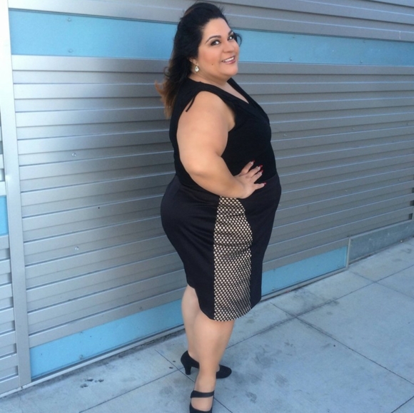 Crop top/jacket and skirt set - Picture 2 of 8